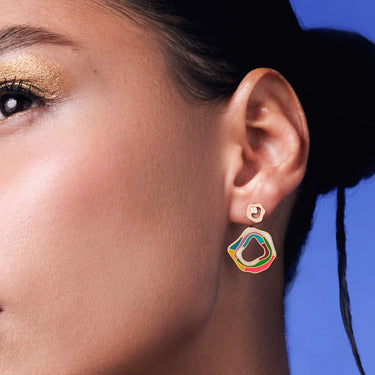 Gaudi Earrings pivoting with Enamel